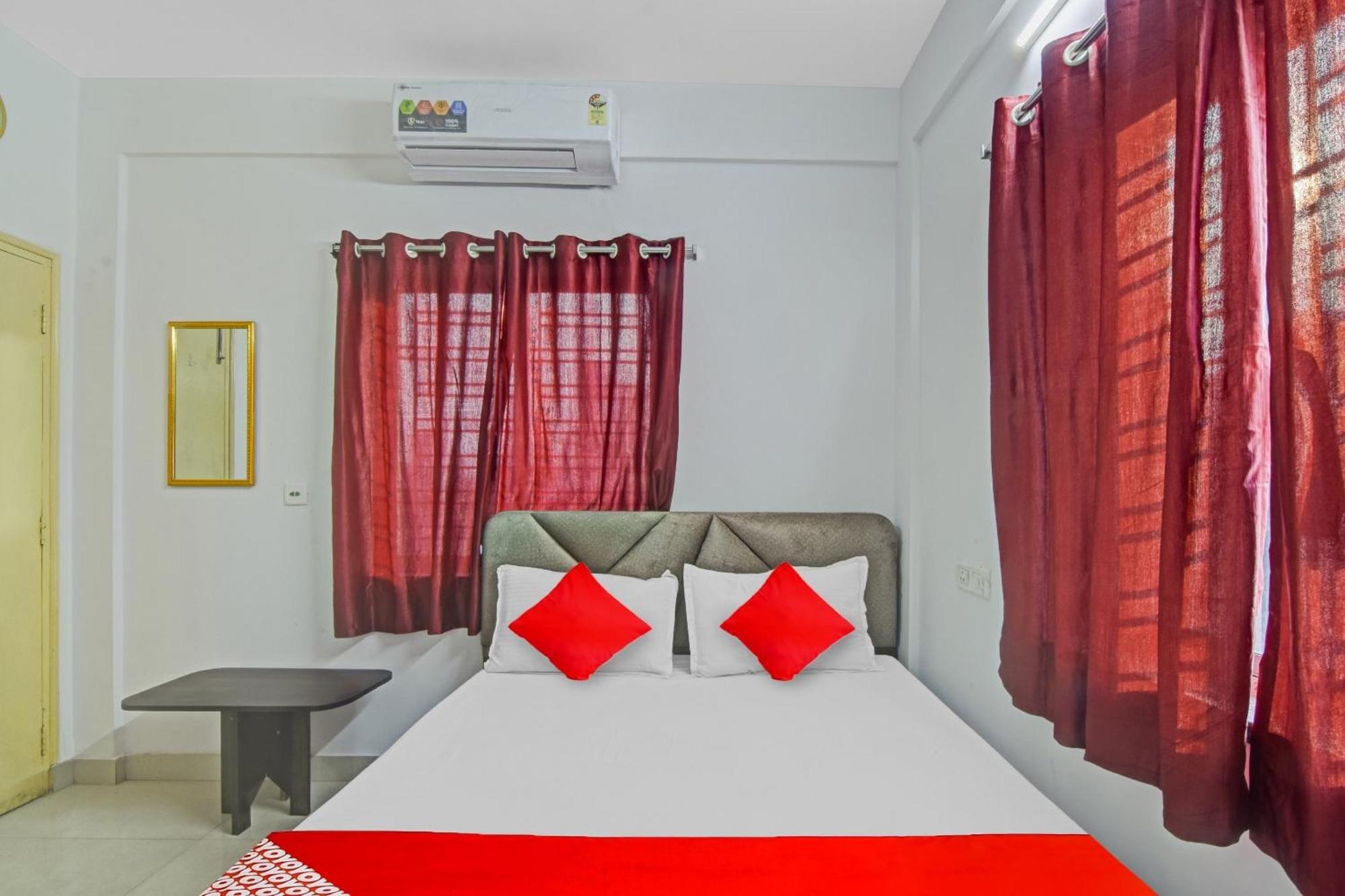 כלכותה Hotel O Royal Residency מראה חיצוני תמונה