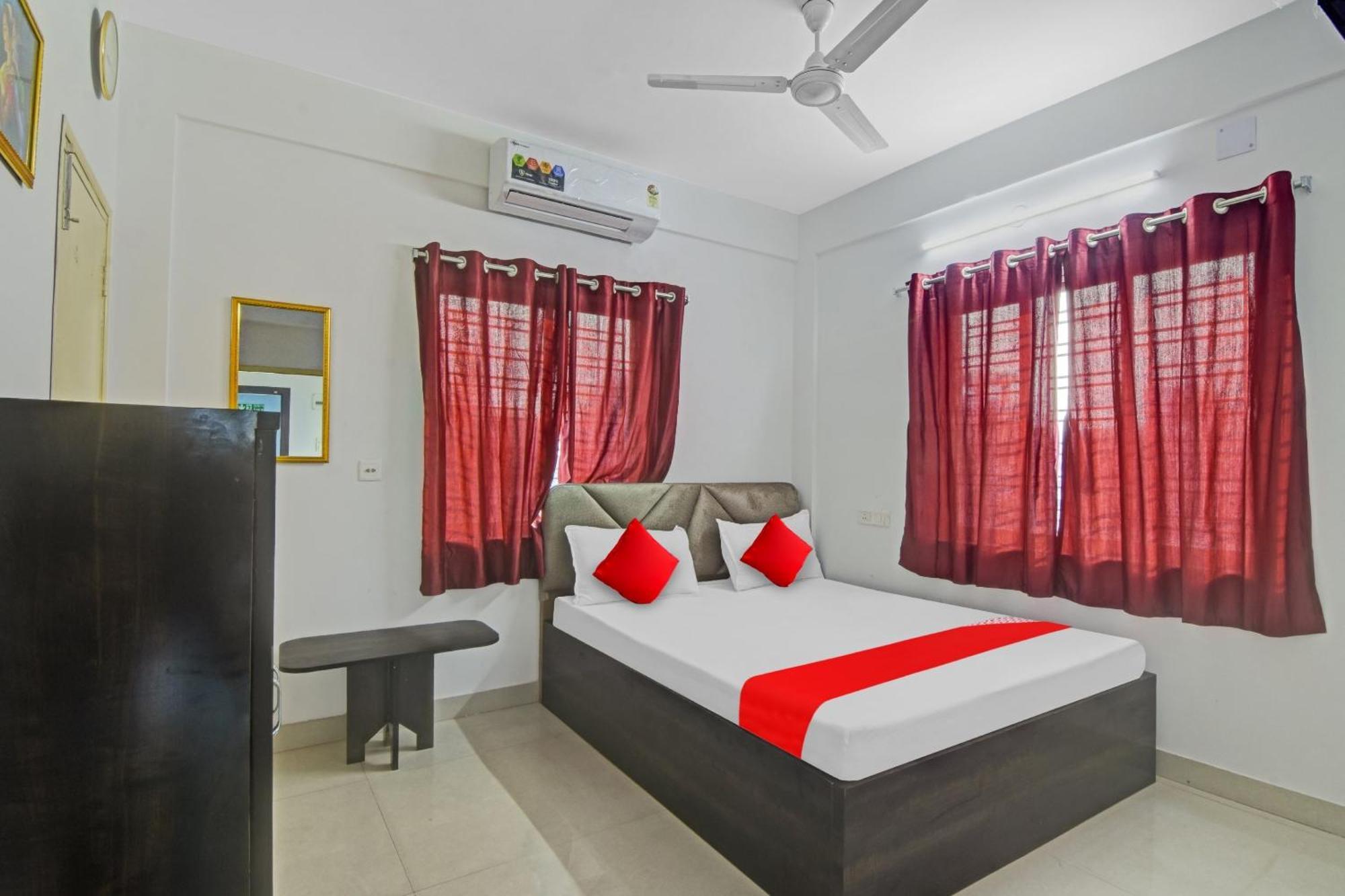 כלכותה Hotel O Royal Residency מראה חיצוני תמונה