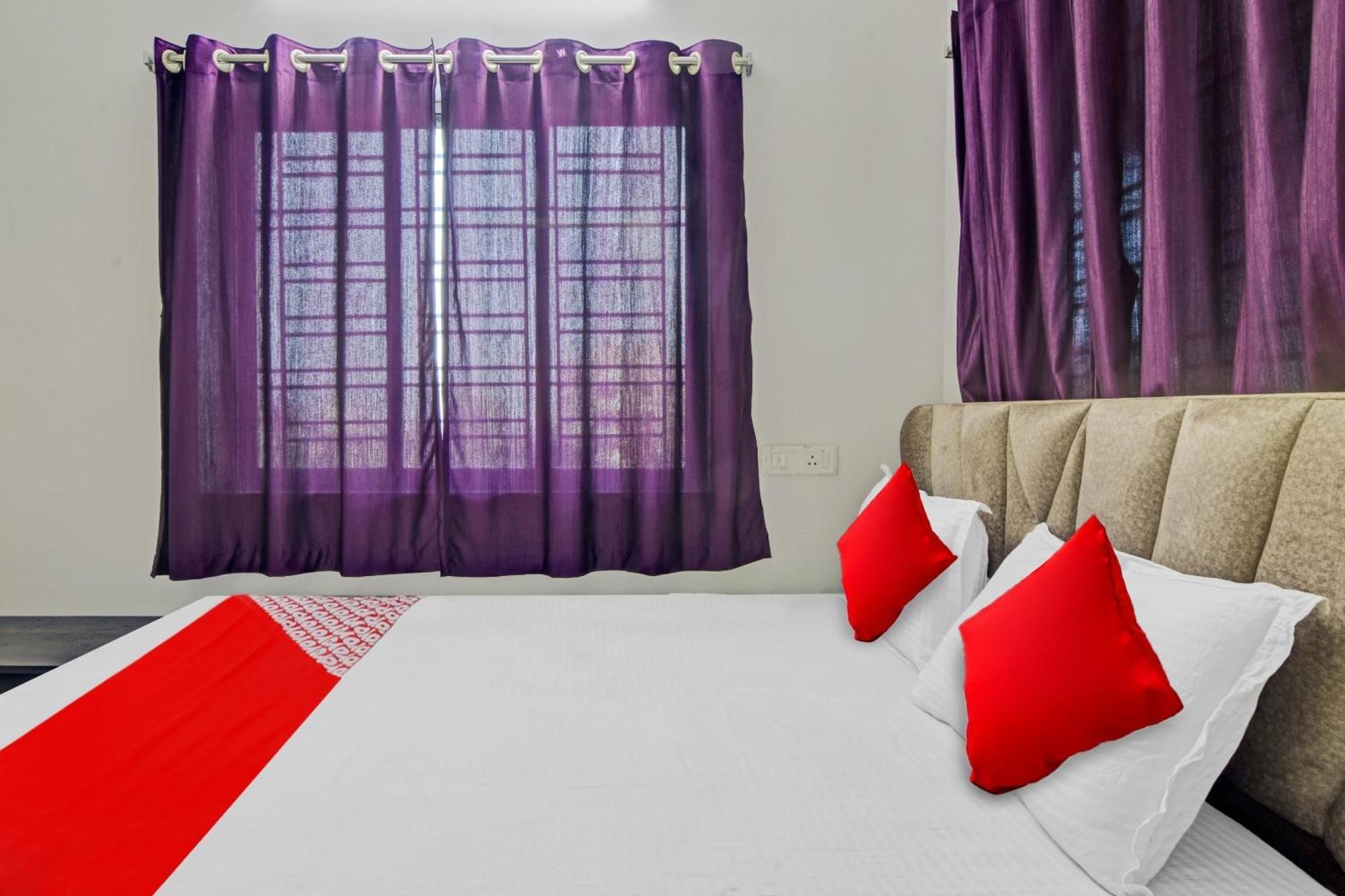 כלכותה Hotel O Royal Residency מראה חיצוני תמונה